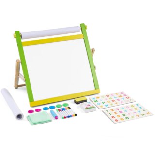 On voit un tableau magnétique coloré à poser sur une table et ses accessoires